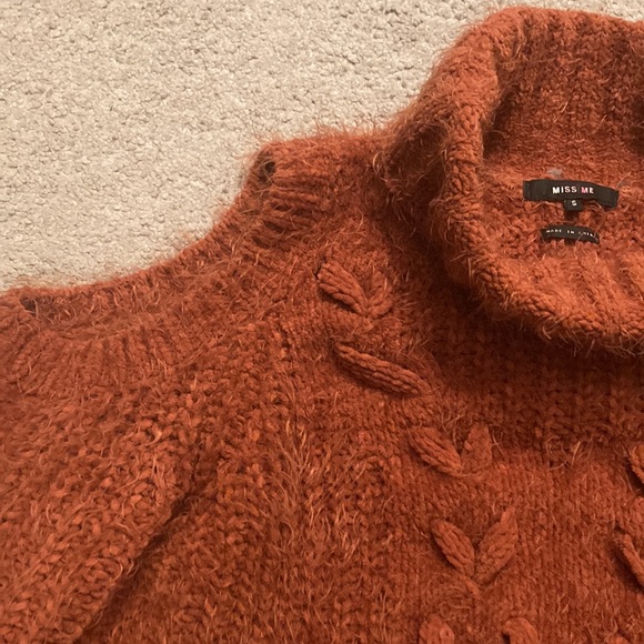 Miss Me cold shoulder sweater sz S - Picture 2 of 7